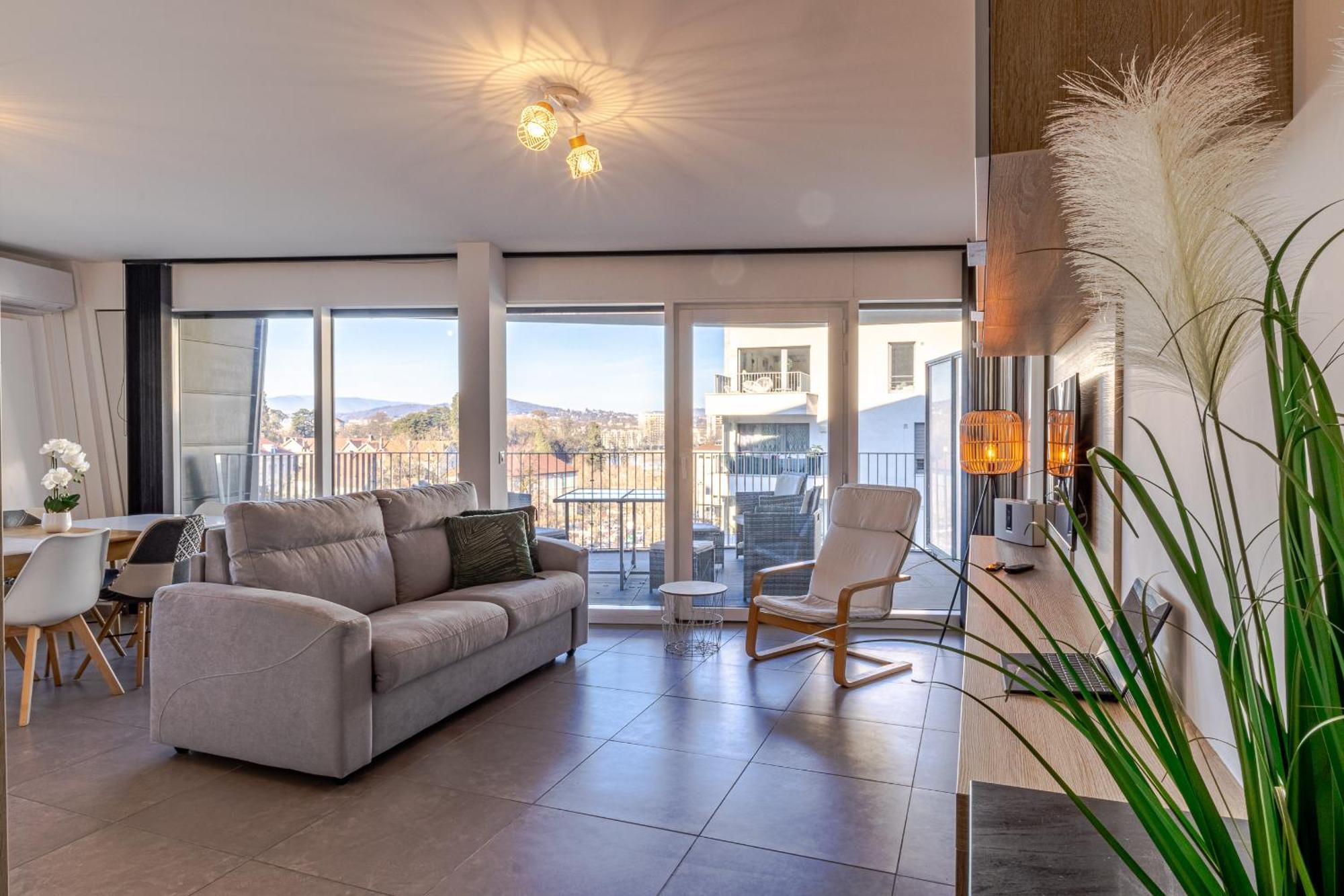 La Plume Vue Lac 3 Etoiles - Garage Prive, Secteur Recherche, Moderne & Tout Equipe, 6 Personnes Annecy Eksteriør bilde