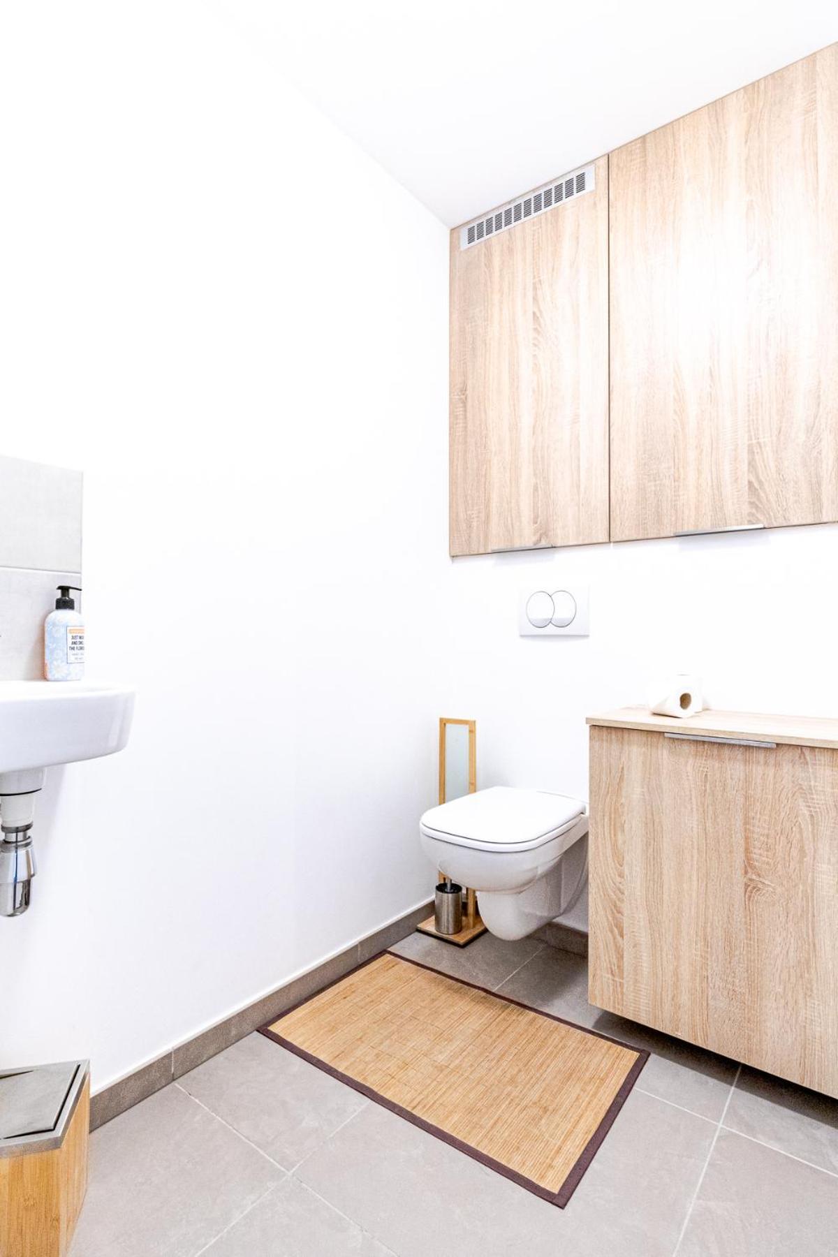 La Plume Vue Lac 3 Etoiles - Garage Prive, Secteur Recherche, Moderne & Tout Equipe, 6 Personnes Annecy Eksteriør bilde
