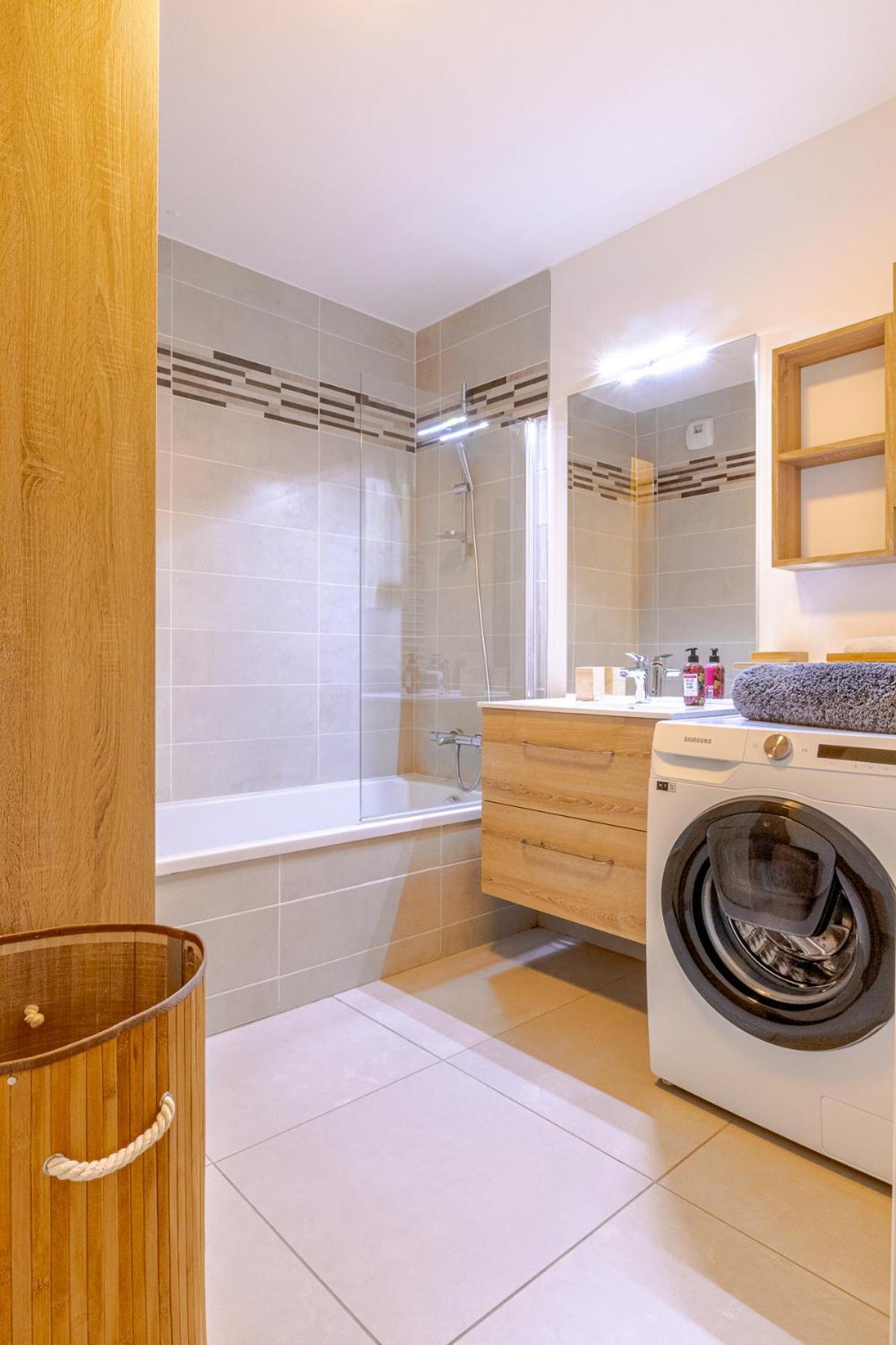 La Plume Vue Lac 3 Etoiles - Garage Prive, Secteur Recherche, Moderne & Tout Equipe, 6 Personnes Annecy Eksteriør bilde