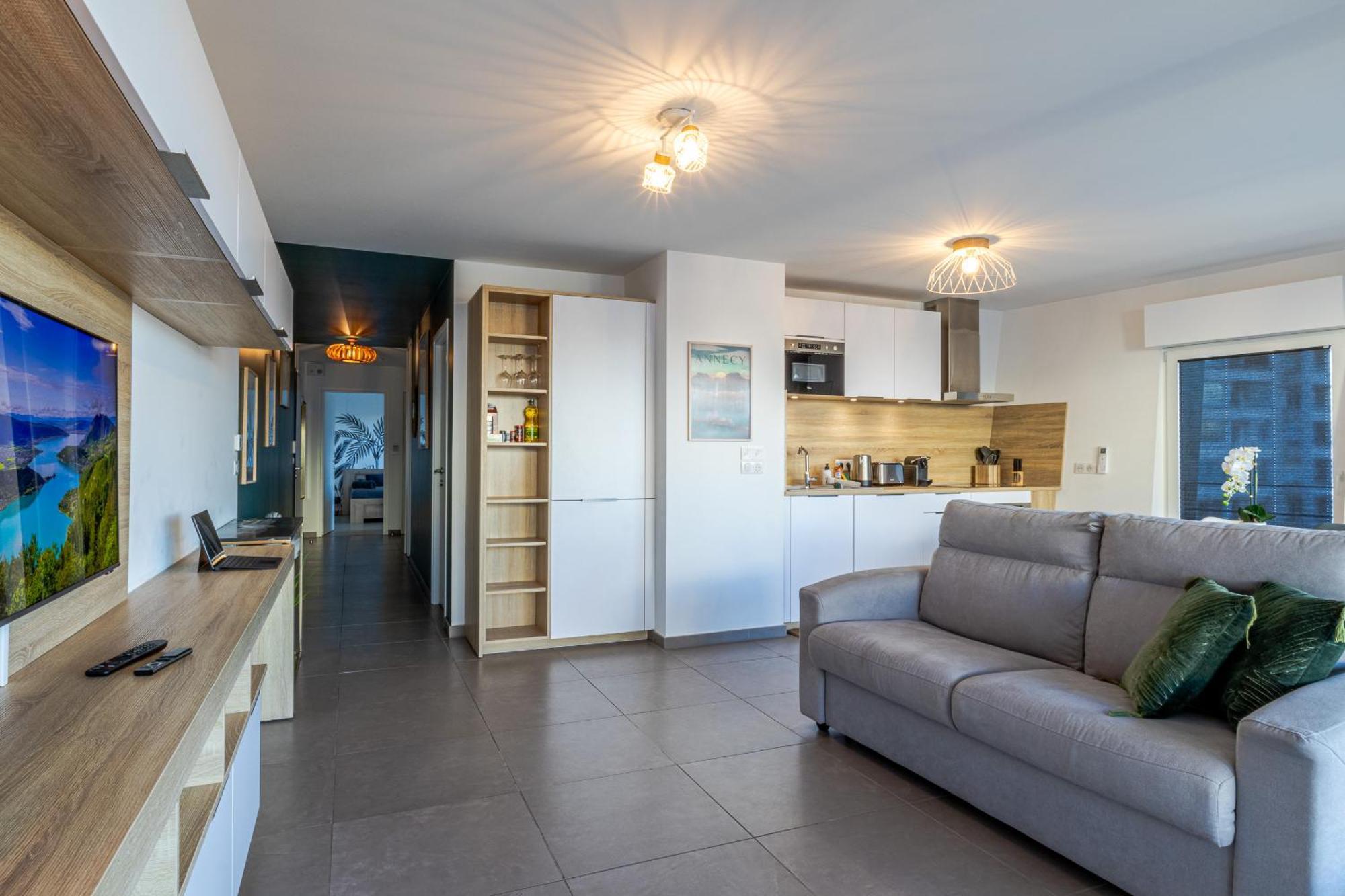 La Plume Vue Lac 3 Etoiles - Garage Prive, Secteur Recherche, Moderne & Tout Equipe, 6 Personnes Annecy Eksteriør bilde
